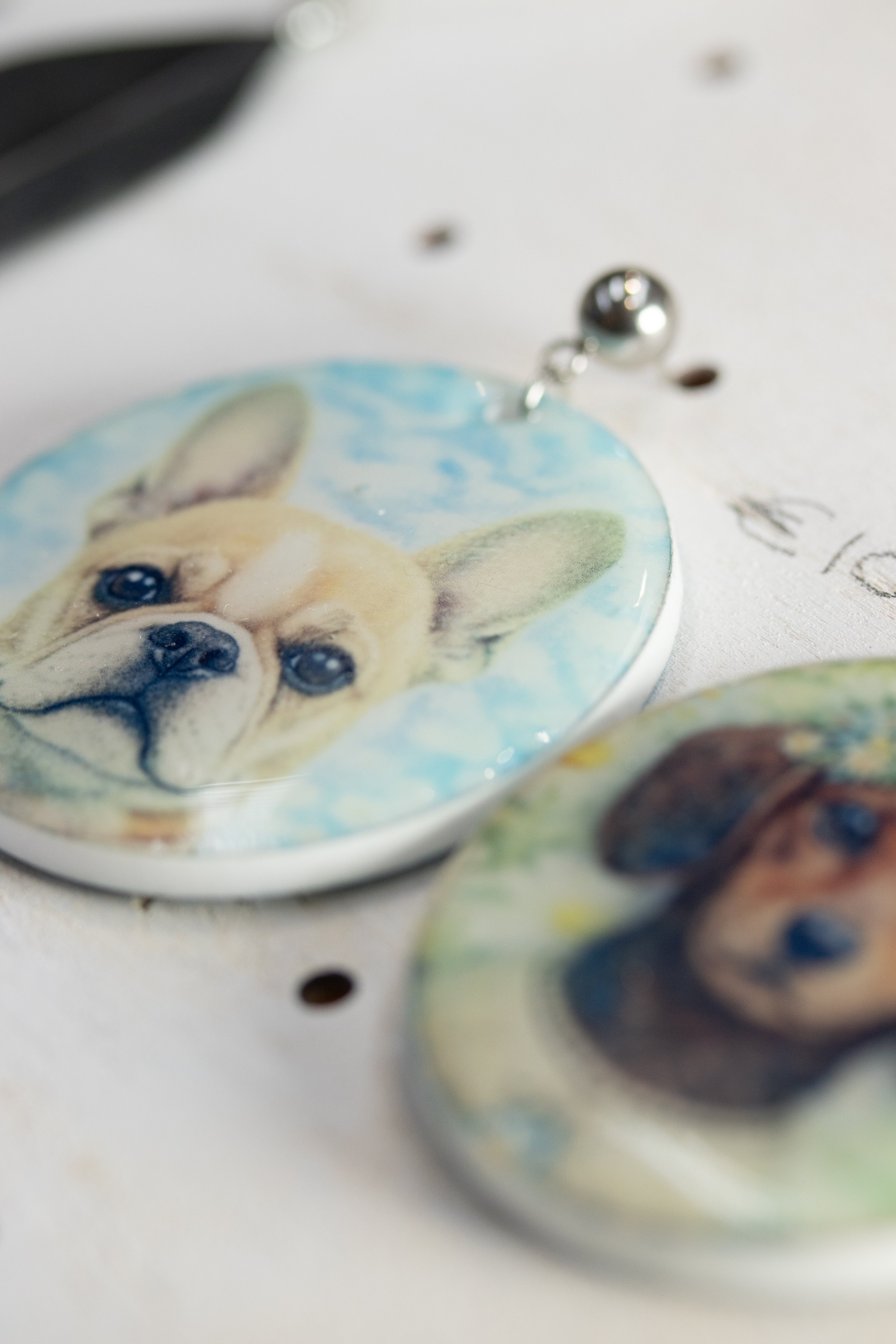 DOGS FLOWER - Orecchini Bouledogue Francese e Bassotto in Plexiglass e Acciaio argento