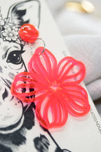 FLOWER FLUO POP - Orecchini pendenti a fiore in plexiglass fluo forato