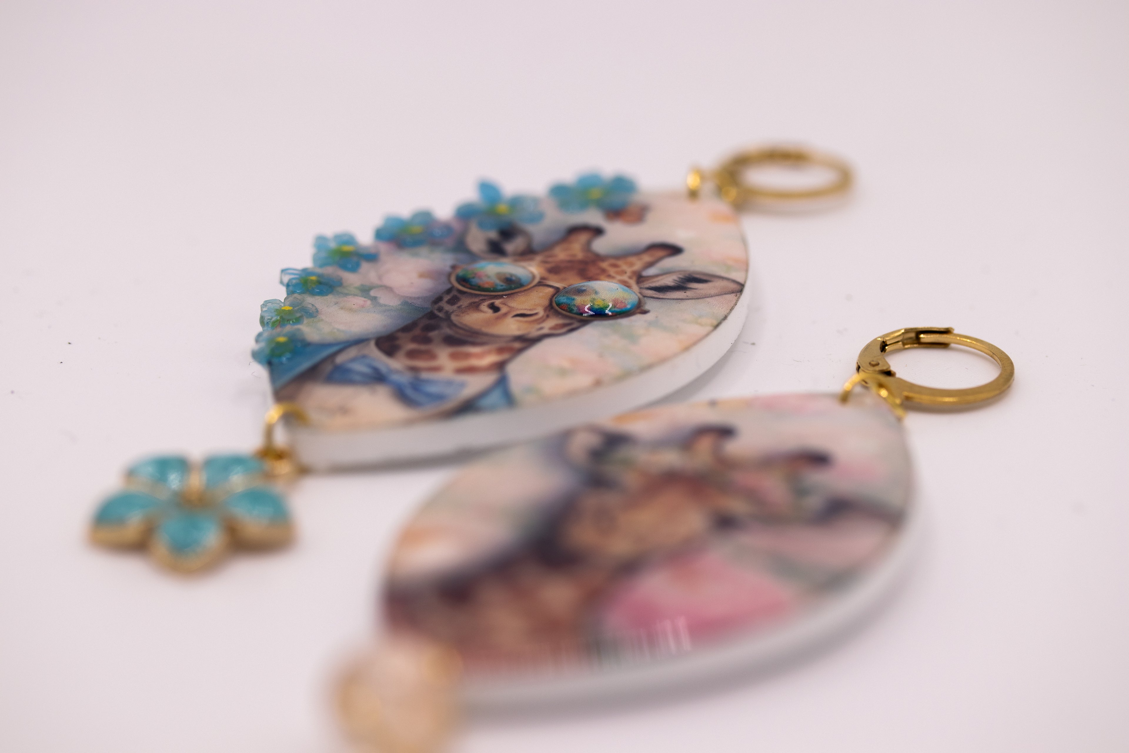 GIRAFFE FORGETMENOT - Orecchini Giraffa in Plexiglass e Acciaio oro