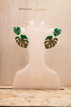 MONSTERA GOLD - Orecchini a lobo foglia di Monstera in plexiglass e oro