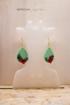 FLOWER DROP - Orecchini pendenti a goccia in plexiglass con fiori in resina