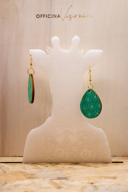 DOUBLE DROP - Orecchini pendenti in plexiglass e legno inciso acquistabili in coppia