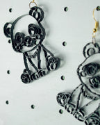 Orecchini panda in plexiglass con gancio in argento 925 placcato oro, gioielli artigianali originali