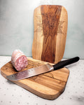 Tagliere in legno con mandala inciso, accessorio artigianale per tavola e cucina dal design zen